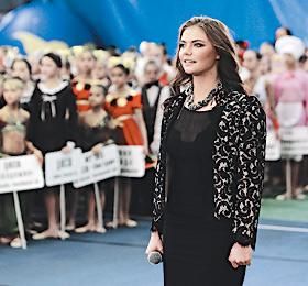 Алина Кабаева: Я счастлива, что могу проводить такие праздники художественной гимнастики