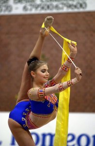 Алина Кабаева: Гуттаперчивая девочка только третья